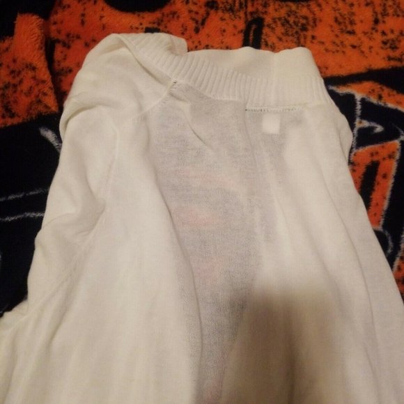 Lane Bryant Sweater/Cardigan Size 22/24 - Picture 3 of 6